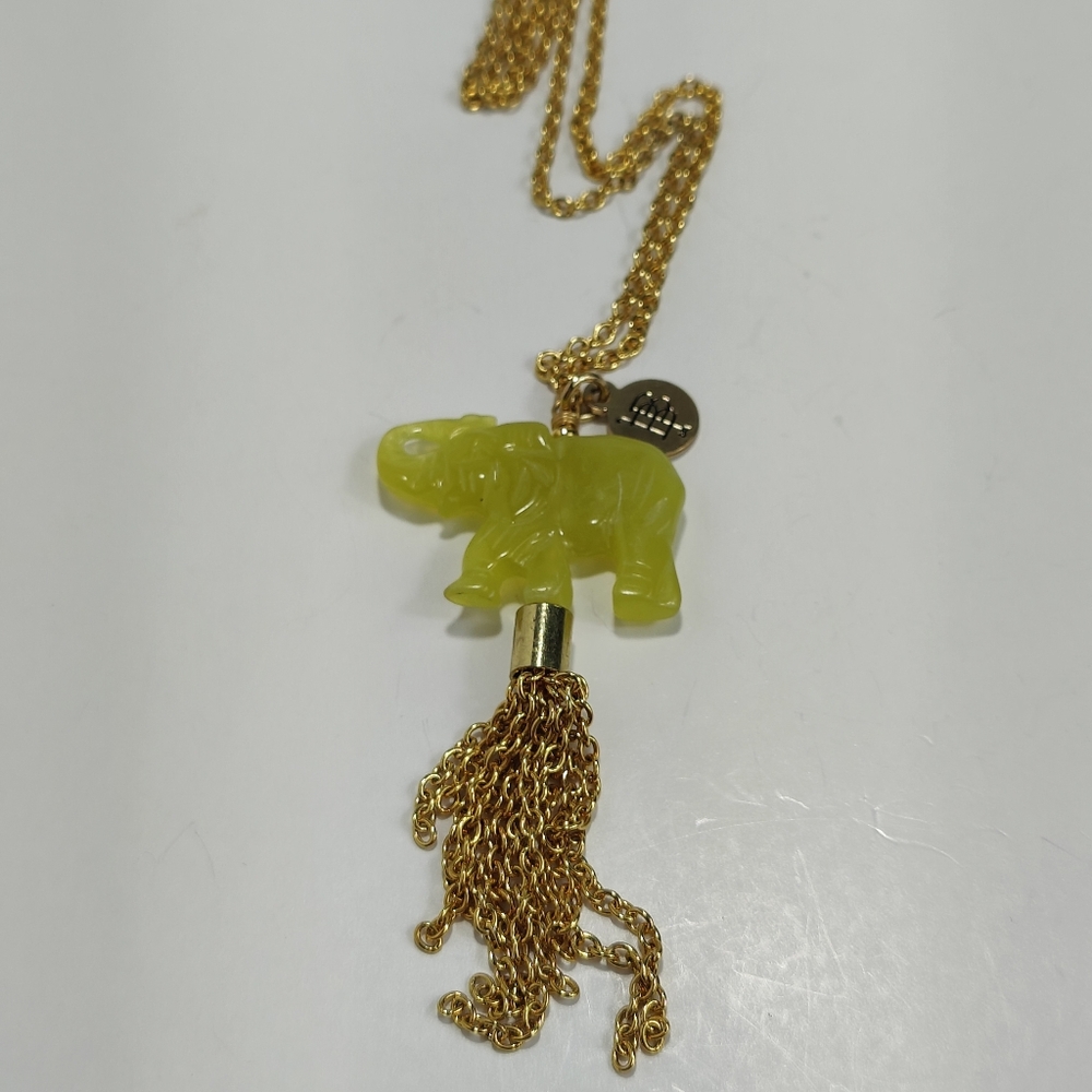 Bourbon‎ and Bowties Jade Elephant Necklace Gold-tone Long 30” Boho - Picture 2 of 8